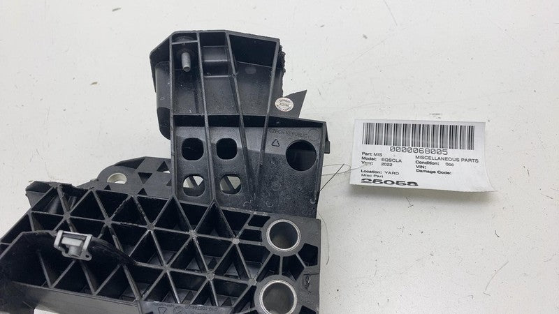 ⭕ 2022 Mercedes Benz EQS450+ Front Left Side Bumper Shock Absorber A29