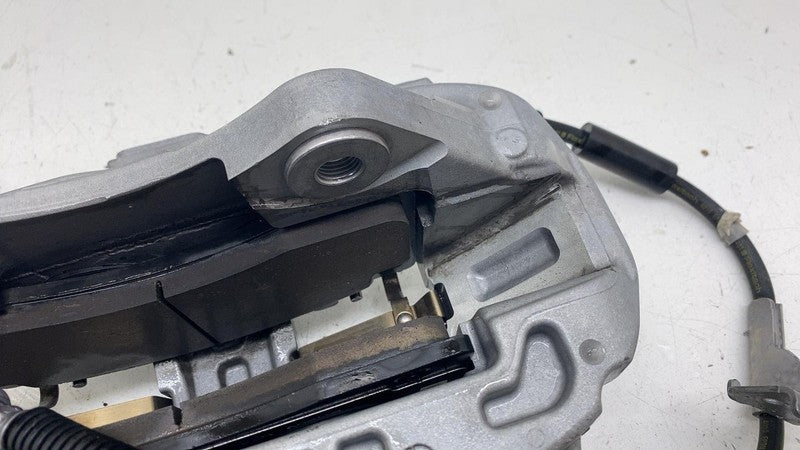 ⭕ 2025 Rivian R1S Front Driver Side Caliper w/ Brake Line Left OEM PT0
