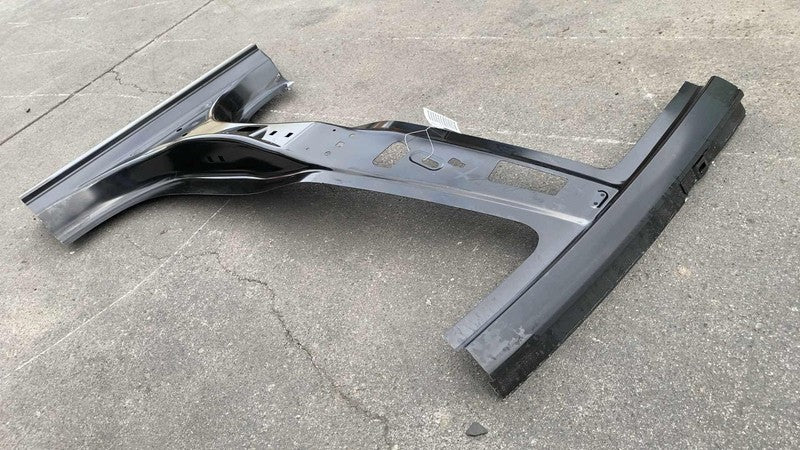 1073674S0B ⭕ 2017-2023 Tesla Model 3 Rear Right B-Pillar Skin Panel Side Frame 1073674-S0-B
