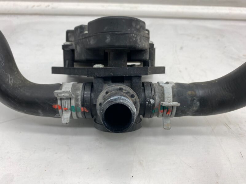 6007384-00-B 2012-2020 Tesla Model S 3-Way Coolant Valve Electric Actuator w/ Outlet Hose OEM