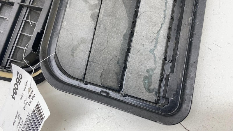 ⭕ 21-24 Polestar 2 Rear Left & Right Quarter Air Pressure Vent Grille 