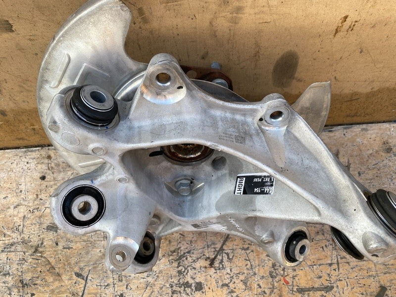 1044416 00 F 17-23 Model 3 Rear Right Side Spindle Knuckle w/ Shield & Wheel Hub 1044416-00-F