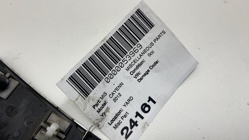 ⭕ 11-18 Porsche Cayenne Front Left or Right Lower Fender Molding Trim 