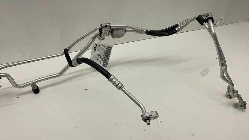 PT00001686J ⭕2022-2024 R1S R1T Air Conditioning Suction Hose A/C Pipe Line Tube PT00001686-J