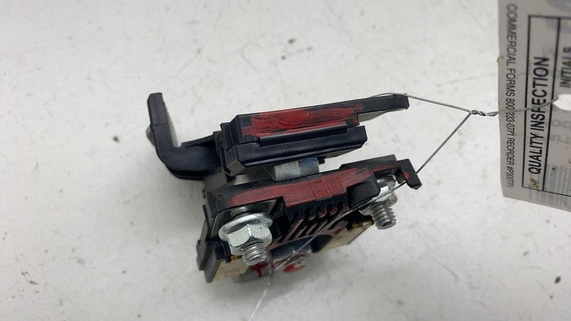 82817 16530 ⭕ 2023-2025 Toyota Prius Positive 12V Battery Lower Terminal Cover 82817-16530