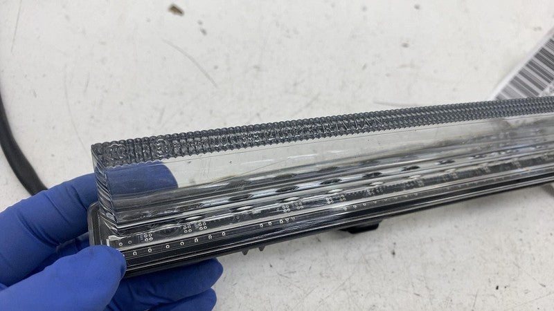 PT00002142-J ⭕2022-2025 Rivian R1S Rear Right High Mounted LED Third Brake Light PT00002142-J