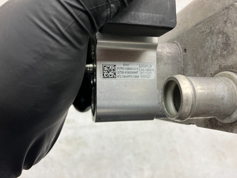 1037357-00-G ⭕ 16-20 Tesla Model S X Battery Cooler Heat Exchanger Chiller EXV 1037357-00-G