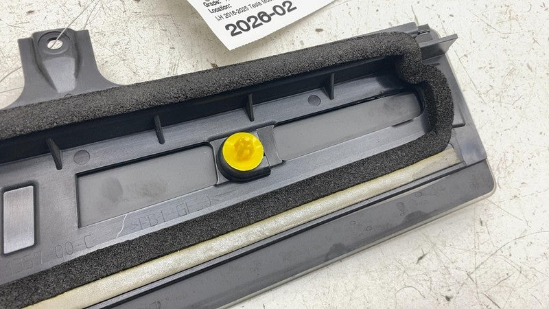 ⭕ 2016-2025 Tesla Model X Rear Left Side Exterior Door Glass Pillar 10