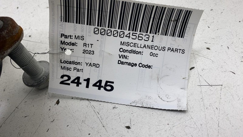 PT00031233D ⭕ 22-24 Rivian R1T R1S Rivian Front Left or Right Wheel Hub Bearing PT00031233-D