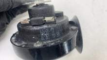 ⭕ 12-20 Model S MS Seger High Pitch Tone Horn 12V 510 Hertz w/ Bracket E10020046