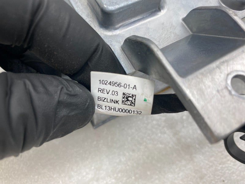 1024956 01 A ⭕ 2012-2015 Tesla Model S  Rear High Voltage Junction Box Lid Gen2 1024956-01-A