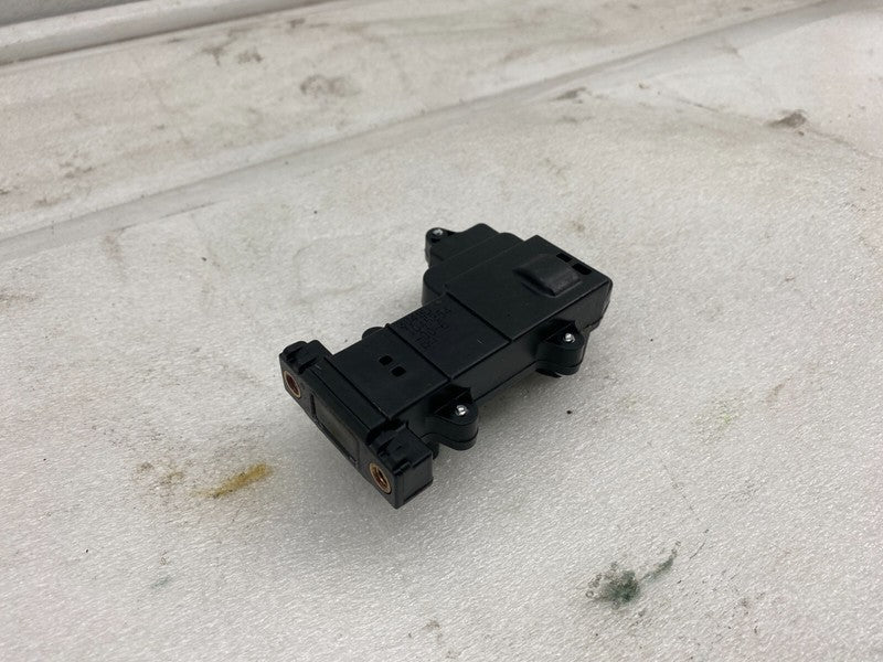 ⭕ 16-26 Model X Front Right Door Pop Actuator Control Module Unit 1045