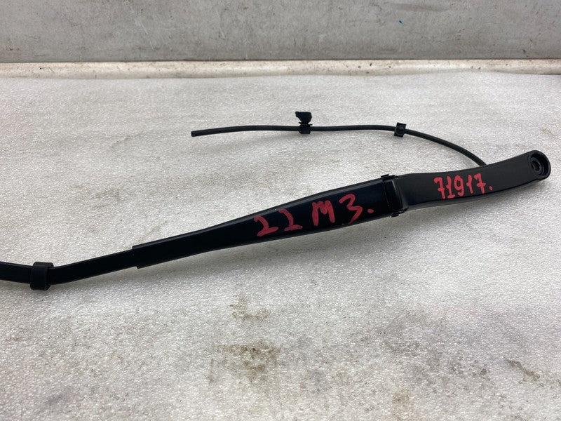 162168700A ⭕ 2017-2023 Tesla Model 3 Front Windshield Wiper Arm & Blade Right 1621687-00-A