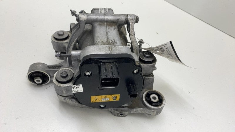 ⭕2022-2024 Rivian R1T Air Conditioning A/C Compressor Pump w/ Bracket 