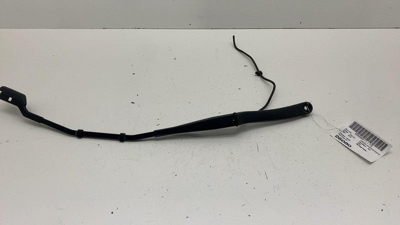 1076729 00 B ⭕ 2017-2023 Model 3 Front Passenger Side Windshield Wiper Arm Right 1076729-00-B