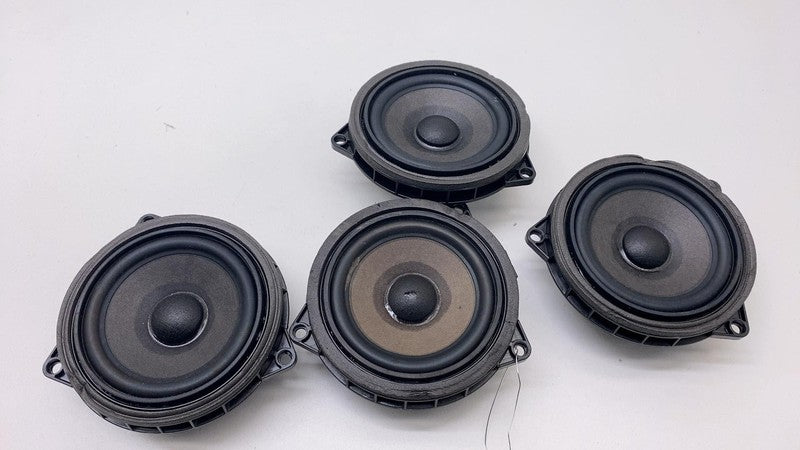 2021-2023 BMW 530e G30 Set of Harman Kardon Audio Sound Speakers 26224