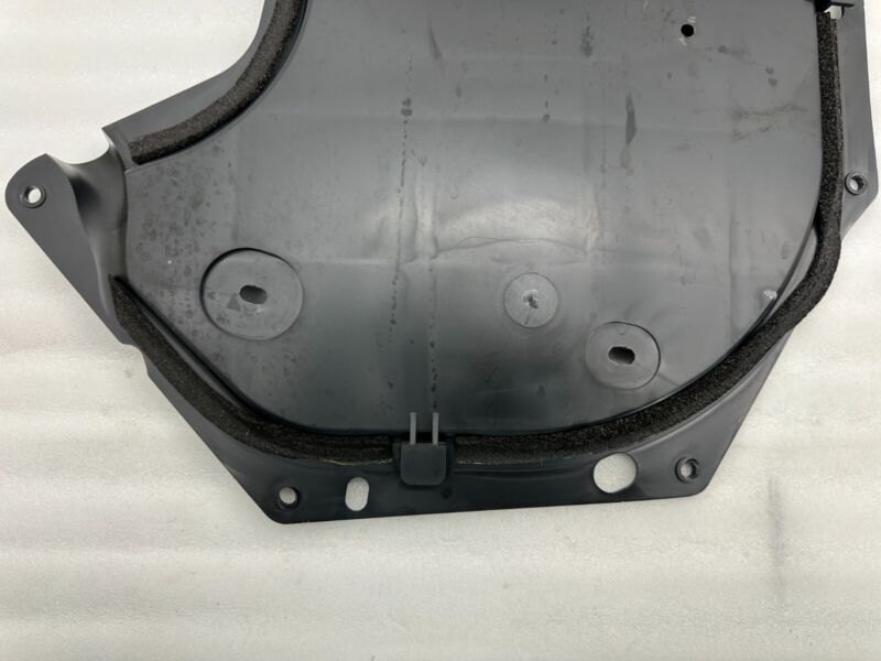 100997400E ⭕2016-2020 Model X Front Driver Side Door Inner Closeout Panel Left 1009974-00-E