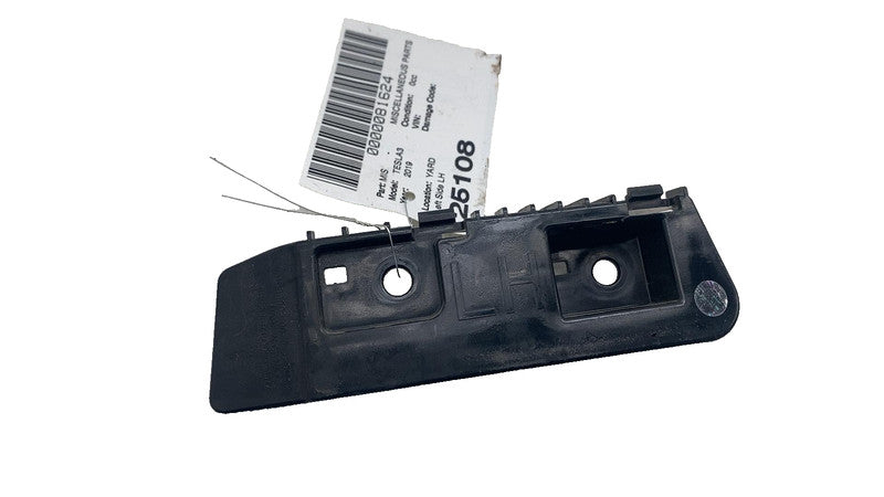 ⭕ 17-23 Tesla Model 3 Rear Left Taillight Tail Lamp Mount Bracket 1083