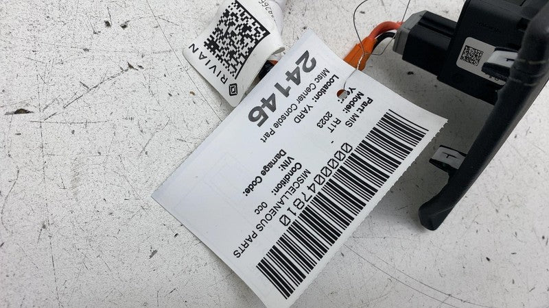 PT00038266C ⭕ 2022-2024 Rivian R1T R1S Lower Center Console Wiring w/ Outlet PT00038266-C
