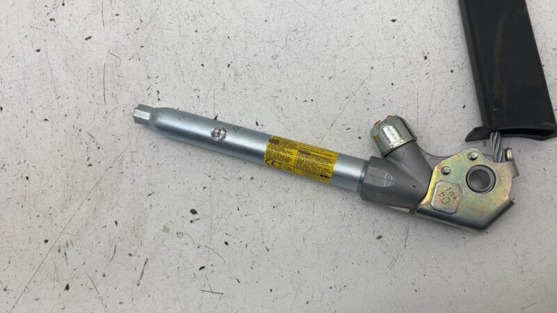 2020 Subaru Forester Seat Belt Pretensioner OEM
