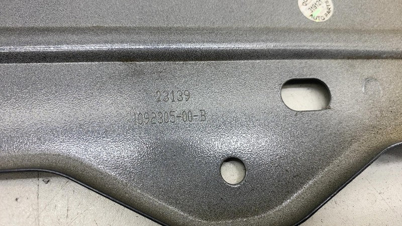 109230500B ⭕ 17-23 Model 3 Front Passenger Fender Mount Support Bracket Right 1092305-00-B