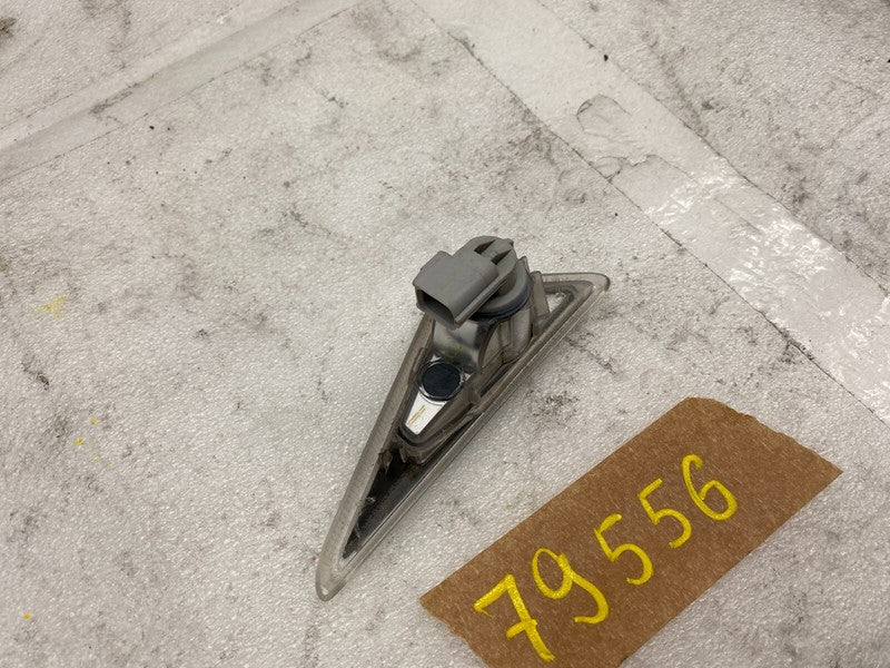 ⭕ 2012-2015 Tesla Model S Passenger Side Fender Turn Signal Lamp Right