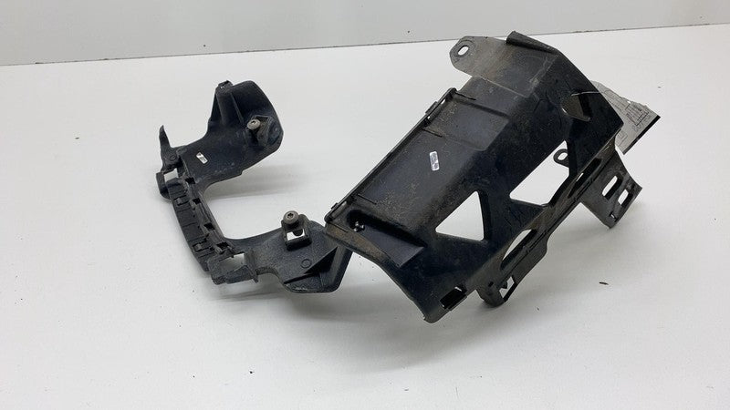 A1668852924 2016-2019 Mercedes-Benz GLE350 Rear Driver Left Bumper Mount Support Bracket OEM