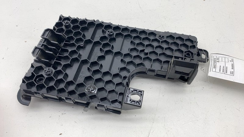 ⭕ 2020-2023 Model Y Right Low Voltage Controller Electronic Module 149