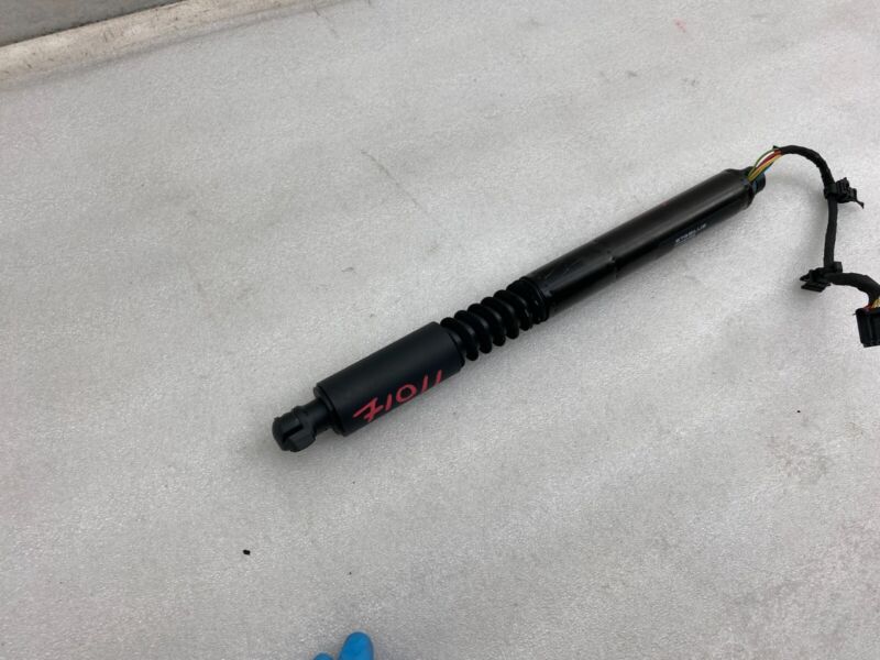 106344100C ⭕16-23 Model X Rear Left/Right Secondary Falcon Door Lift Gas Strut 1063441-00-C