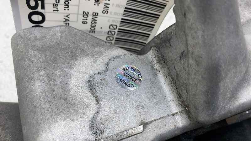 22329485335 2018-2020 BMW 530e G30 Gearbox Crossmember Transmission Mount Bracket Support