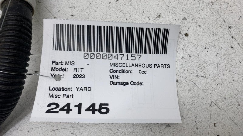 ⭕ 2022 2023 2024 Rivian R1T Cooling System Coolant Hose Pipe Tube C100