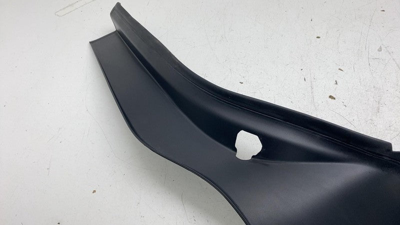 ⭕ 25-26 Tesla Model Y Rear Right Liftgate Trough Trim Cover Panel 1947