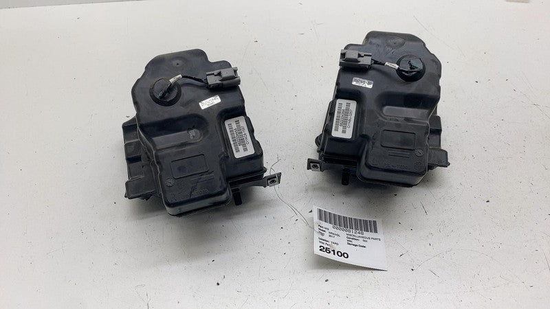 68223343AA ⭕ 15-17 Jeep Wrangler Left & Right Subwoofer Audio Speaker 68223343AA/68223344AA