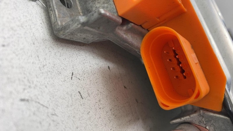 PT00001573F ⭕22-24 Rivian R1T R1S Front DC to DC Power Converter Control Module PT00001573-F