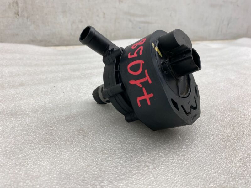 2016-2020 Tesla Model S X Cooling System Auxiliary Water Coolant Pump FWD Assy