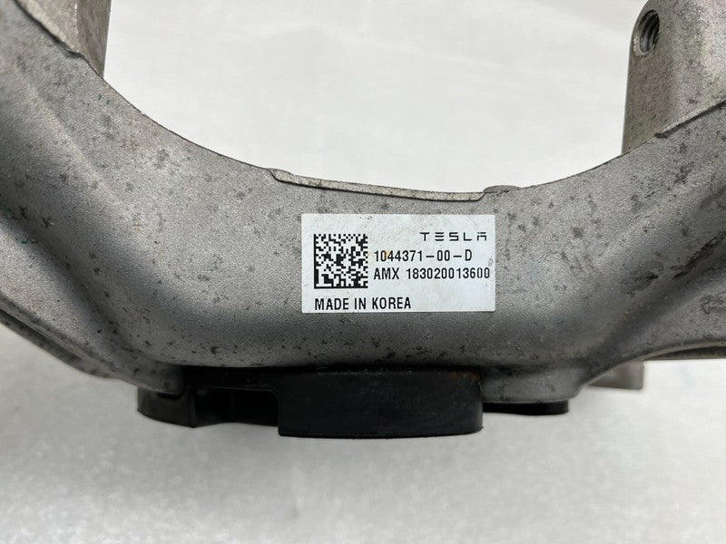 ⭕ 17-23 Model 3 Y Front Driver Side Upper Strut Mount Bracket Left 104