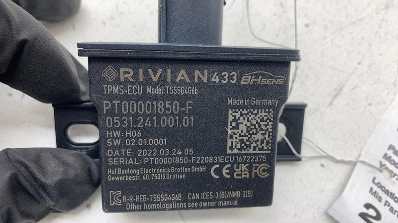 PT00001850F ⭕ 22-24 Rivian R1T R1S Tire Pressure Monitoring System TPMS Receiver PT00001850F