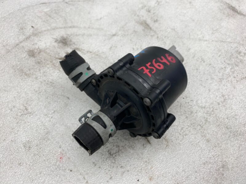 2016-2020 Tesla Model X Cooling System Auxiliary Water Coolant Pump System OEM