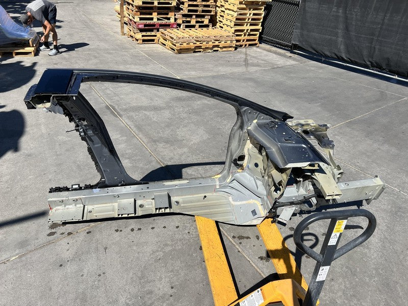 ⭕ 2016-2020 Tesla Model X Front Left A + B-Pillar Door Frame & Structu