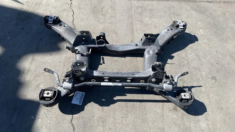 2016-2019 Mercedes-Benz GLE350 Rear Subframe Crossmember Cradle RWD Assembbly