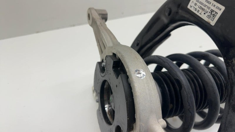 ⭕ 18-23 Model 3 M3 Front Left Shock Strut + Control Arm + Bracket 1044