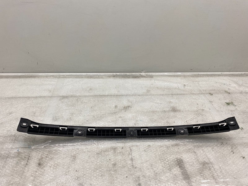 600772400E ⭕ 12-23 Model S Rear Body Attachment Bumper Center Support Bracket 6007724-00-E