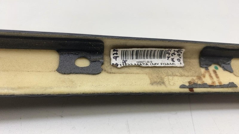 ⭕ 20-23 Tesla Model Y  Liftgate Trunk Lip Spoiler Wing Carbon Fiber 15