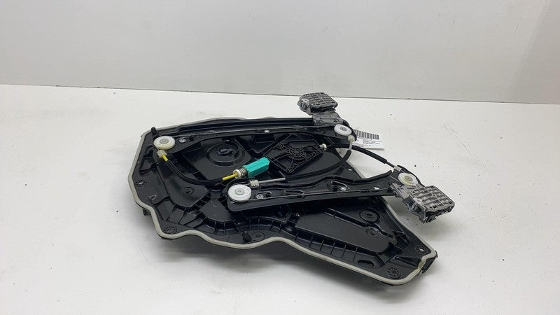 ⭕20-23 Tesla Model Y Rear Driver Left Door Window Regulator & Motor 14