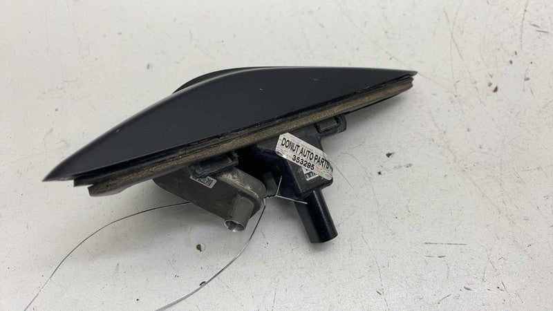 ⭕ 2024-2026 Tesla Model 3 Front Right Repeater Turn Signal Fender Came