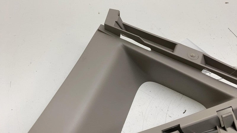 5SB12TRMAB ⭕ 2017-2023 Chrysler Pacifica Front Right A-Pillar Corner Cover Trim 5SB12TRMAB