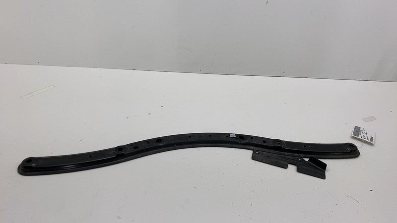2013-2018 Ford C-Max Engine Mounting Bracket Beam Mount Support Assembly