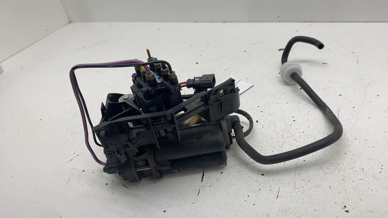 ⭕16-20 Model X Air Suspension Compressor Pipe Line Intake Valve Block 