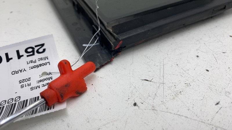 PT00013704-H ⭕ 2022-2025 Rivian R1S Rear Driver Side Door Window Glass Left LH PT00013704-H