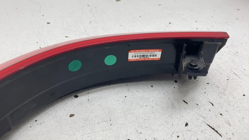 ⭕ 22-24 Rivian EDV-700 Rear Passenger Side Upper LED Tail Light Right 